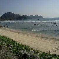 Pantai Lhoknga  Beach