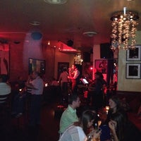 Photo taken at Flûte Midtown by Herve on 8/23/2012