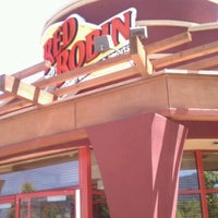 red robin near me aurora co