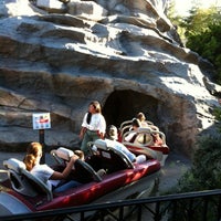 Matterhorn Bobsleds - Theme Park Ride / Attraction in Anaheim