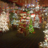 The Christmas Shop and Island Art Gallery - Manteo, NC