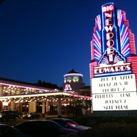 I 39 Ve Got A Chainsaw Moviegoers Flee Newport Beach Theater The John Wick Chapter 2