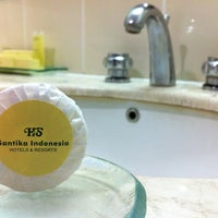 Santika Hotel Surabaya - Hotel