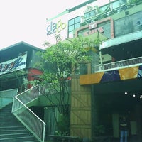 Dago Plaza