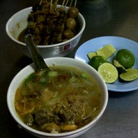 Soto Ayam & Ayam Goreng Bangkong