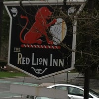 Red Lion Inn - 30 Main St
