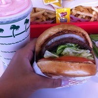 Photo taken at In-N-Out Burger by Julia D. on 6/24/2012