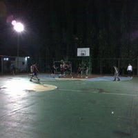 Lapangan Basket Araya