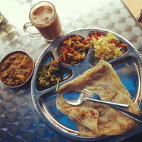 Photo taken at Restoran Sri Brinchang by Jerry C. on 8/26/2012