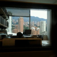 Torre Ultrabursatiles Patio Bonito Medellín Antioquia Foto Tomada En Torre Ultrabursatiles Por Katta Z El 8 29 2017