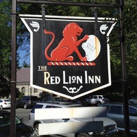 Red Lion Inn - 30 Main St