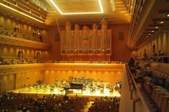 東京オペラシティ コンサートホール タケミツメモリアル