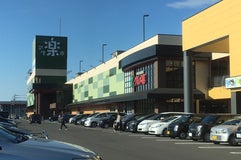 ワイプラザ グルメ館 武生店