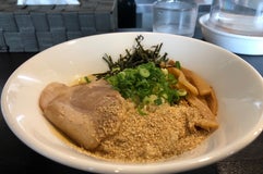 油そば めんらく亭 琉大東口店