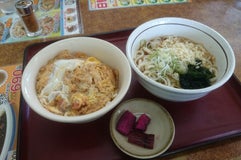 山田うどん 吉川店