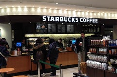 Starbucks Coffee 羽田空港第1ターミナルマーケットプレイス3階店
