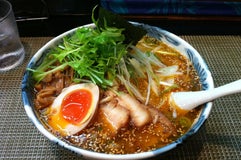 開花屋楽麺荘 松阪本店