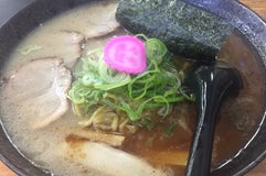 さんぱちラーメン 西原坂田店