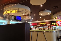 イオンモール福津 フードコート