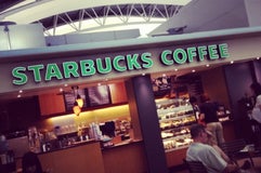 Starbucks Coffee 関西国際空港4階ノースゲート店