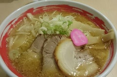 ラーメンさんぱち 石山店