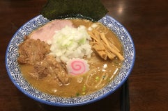 汁そば LUCY ルーシー