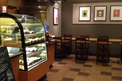 Starbucks Coffee アリオ蘇我店