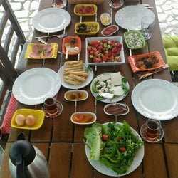 Şimşek Tepe Kahvaltı & Et Mangal
