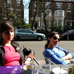 Violette Cafe