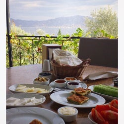 Natura Restaurant