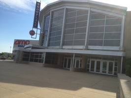 Where is the AMC Showplace Rockford 16 located?