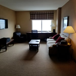 Photo of Sheraton Duluth Hotel