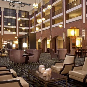 Photo of Sheraton Philadelphia Society Hill Hotel