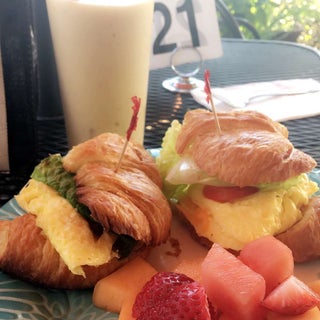 breakfast photo
