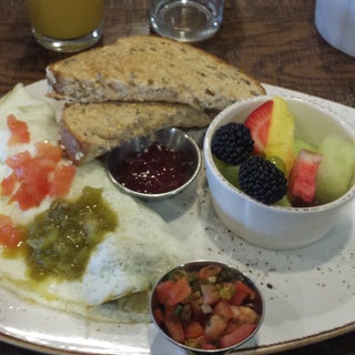 breakfast photo