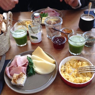 breakfast photo