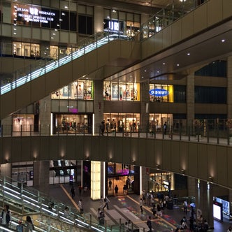 大阪駅 梅田 新地 大阪府 のデパート こころから