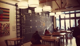 The 13 Best Asian Restaurants In Lincoln Park Chicago The 13 Best Places With Café In Lincoln Park Chicago