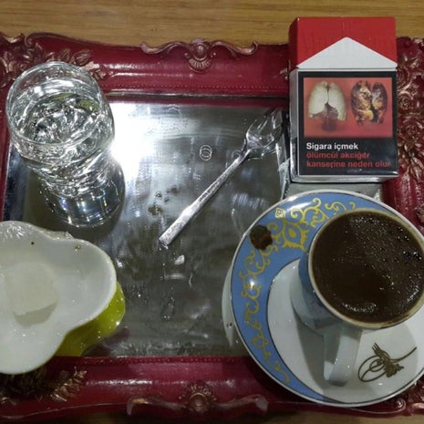 Köpüklü Kahvecisi