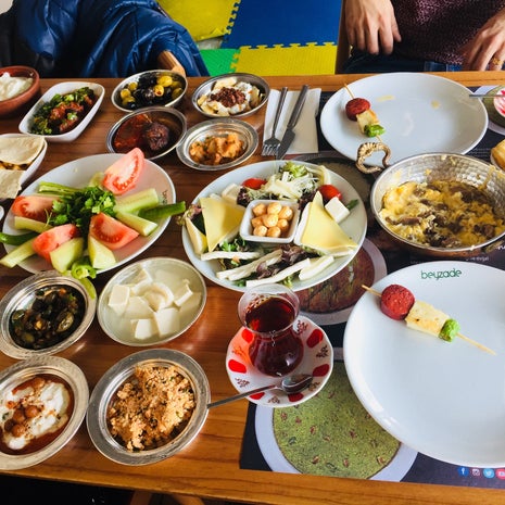 Beyzade Kahvaltı & Künefe
