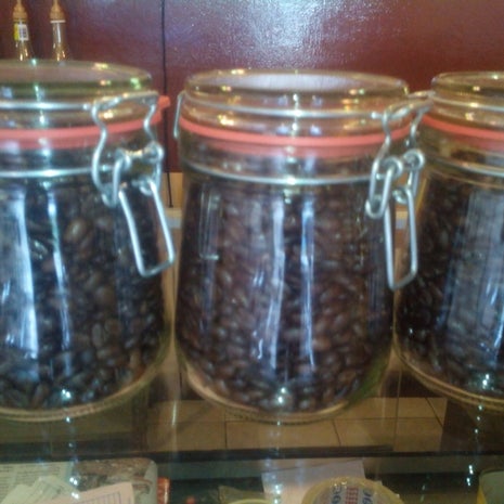 Tegulas (Rumah Teh Dan Kopi)