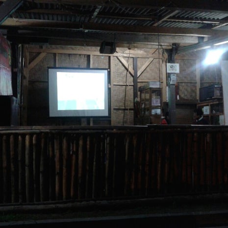Kedai Laborate