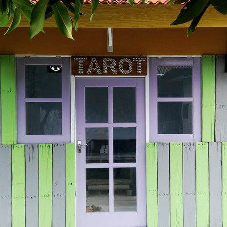 RUMAHMOMO house of tarot Purwokerto