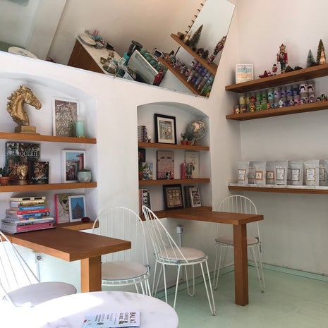 Balat Coffee & Guide