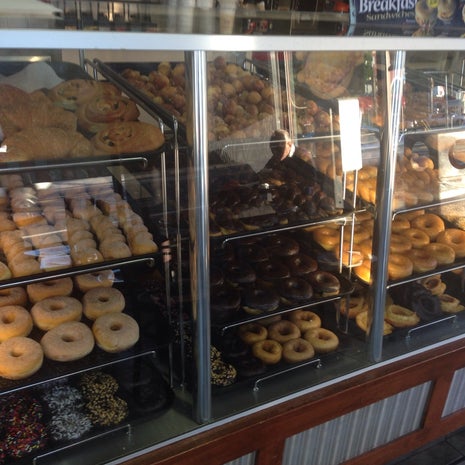Winchell's Donuts
