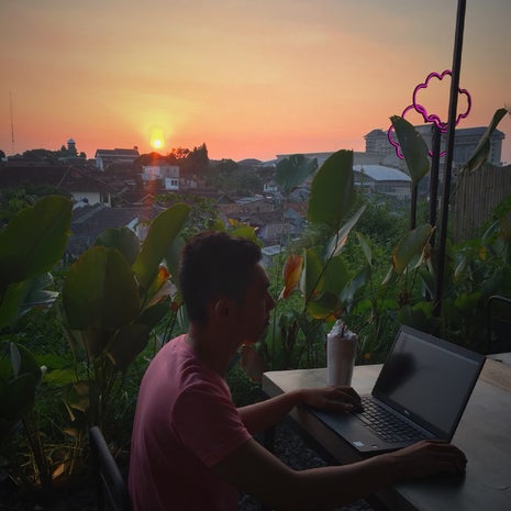 Ruang Kerja Coffee and Collaboration