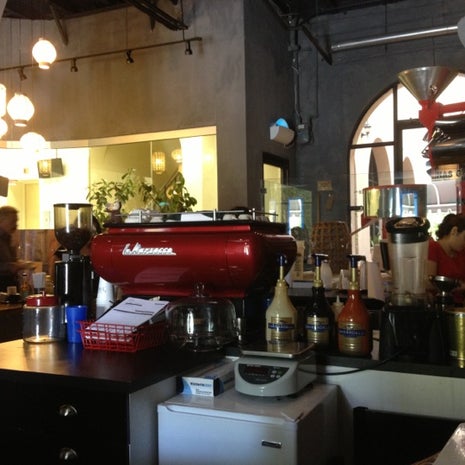 Café Cuatro Sombras