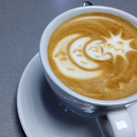 Ruaj Hakodesh : BOOKS & COFFEE