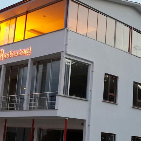 Lazeli Restaurant