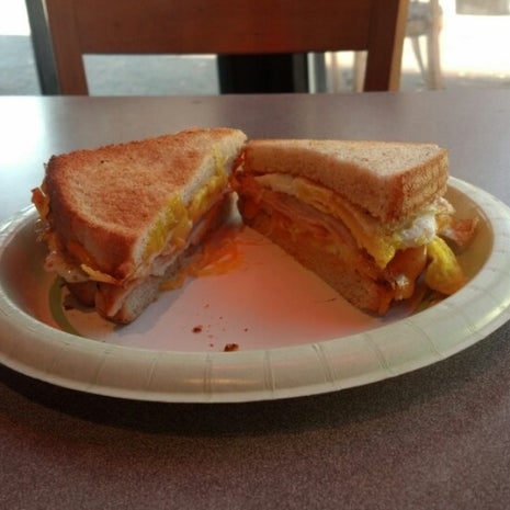 Belvedere Bagels & Grill